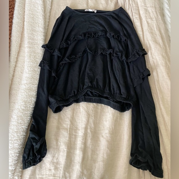 American Eagle Don’t ask why Ruffled top - Picture 3 of 5